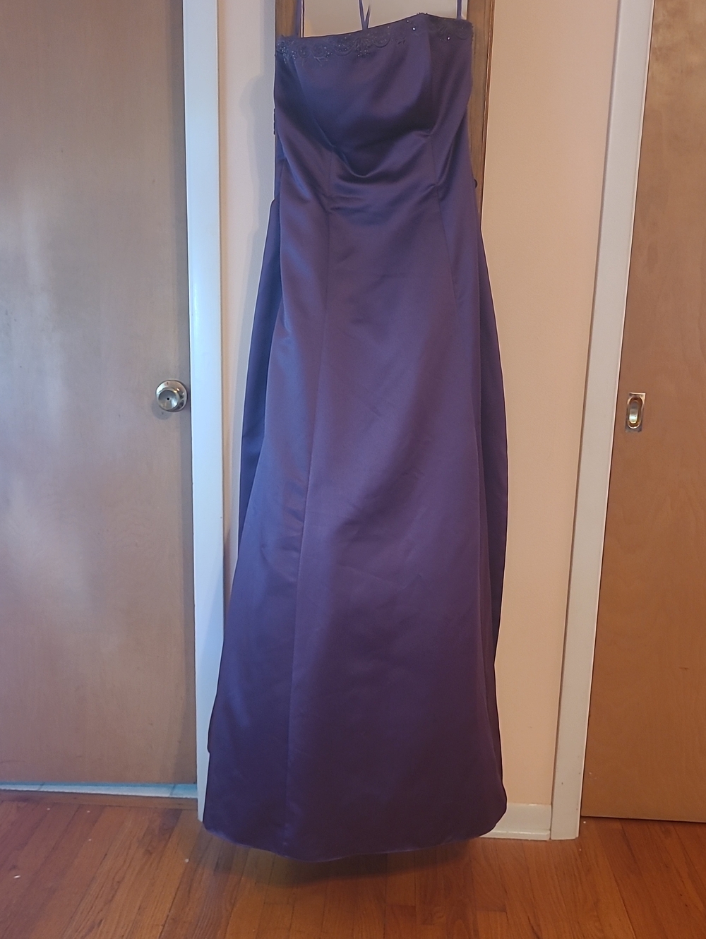 Elegant Strapless Purple Evening Gown